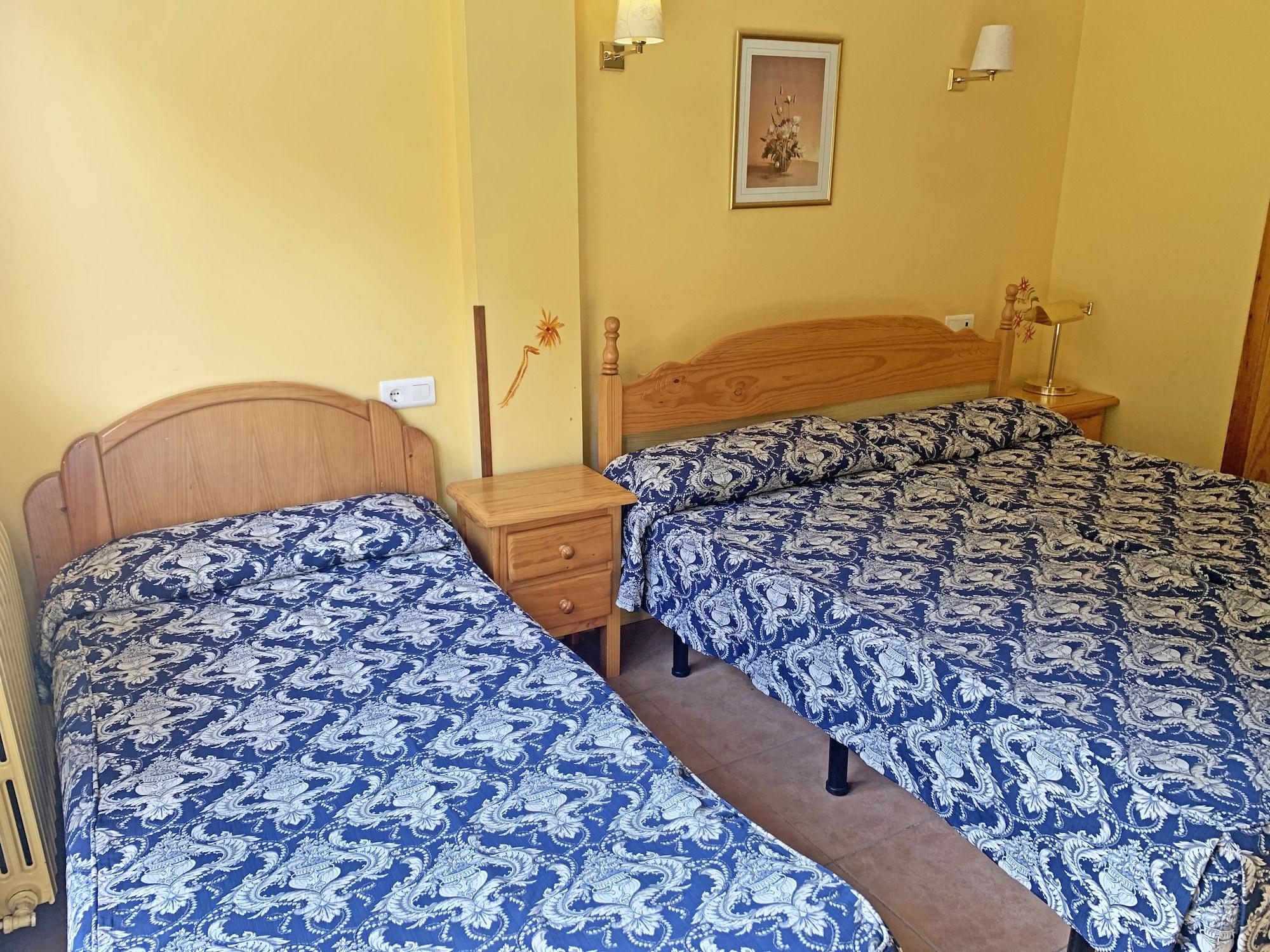 Hotel Antic La Cortinada Buitenkant foto