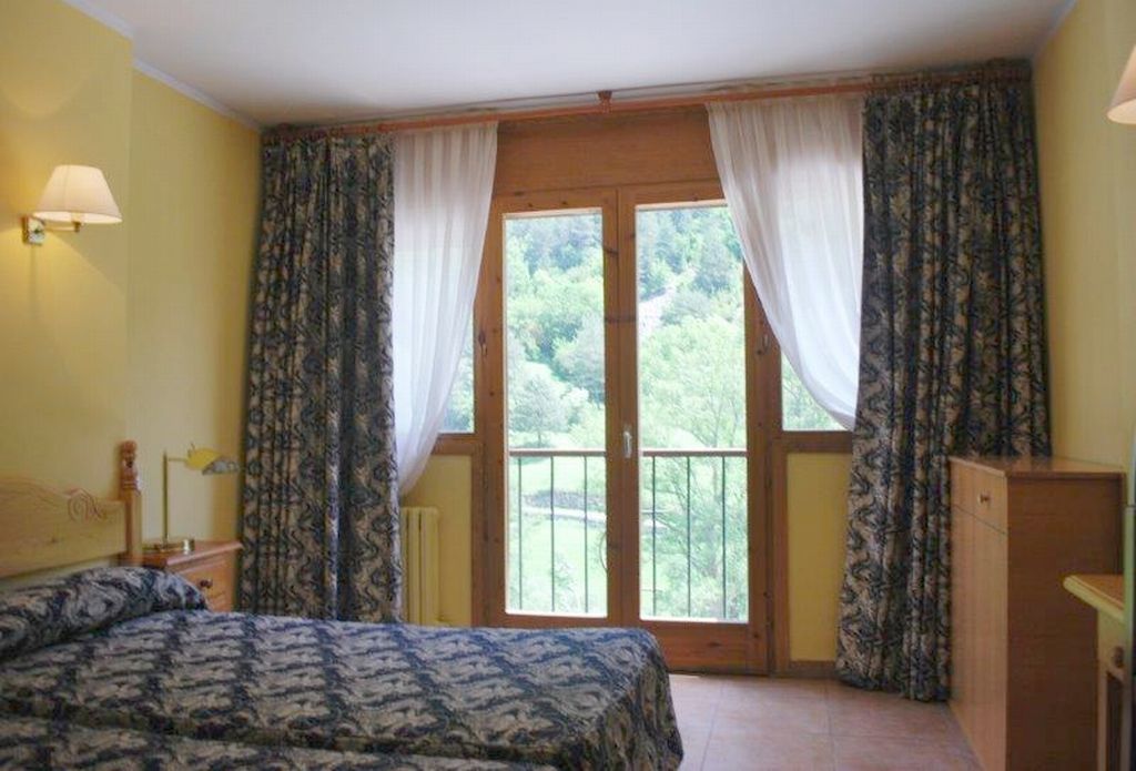 Hotel Antic La Cortinada Buitenkant foto