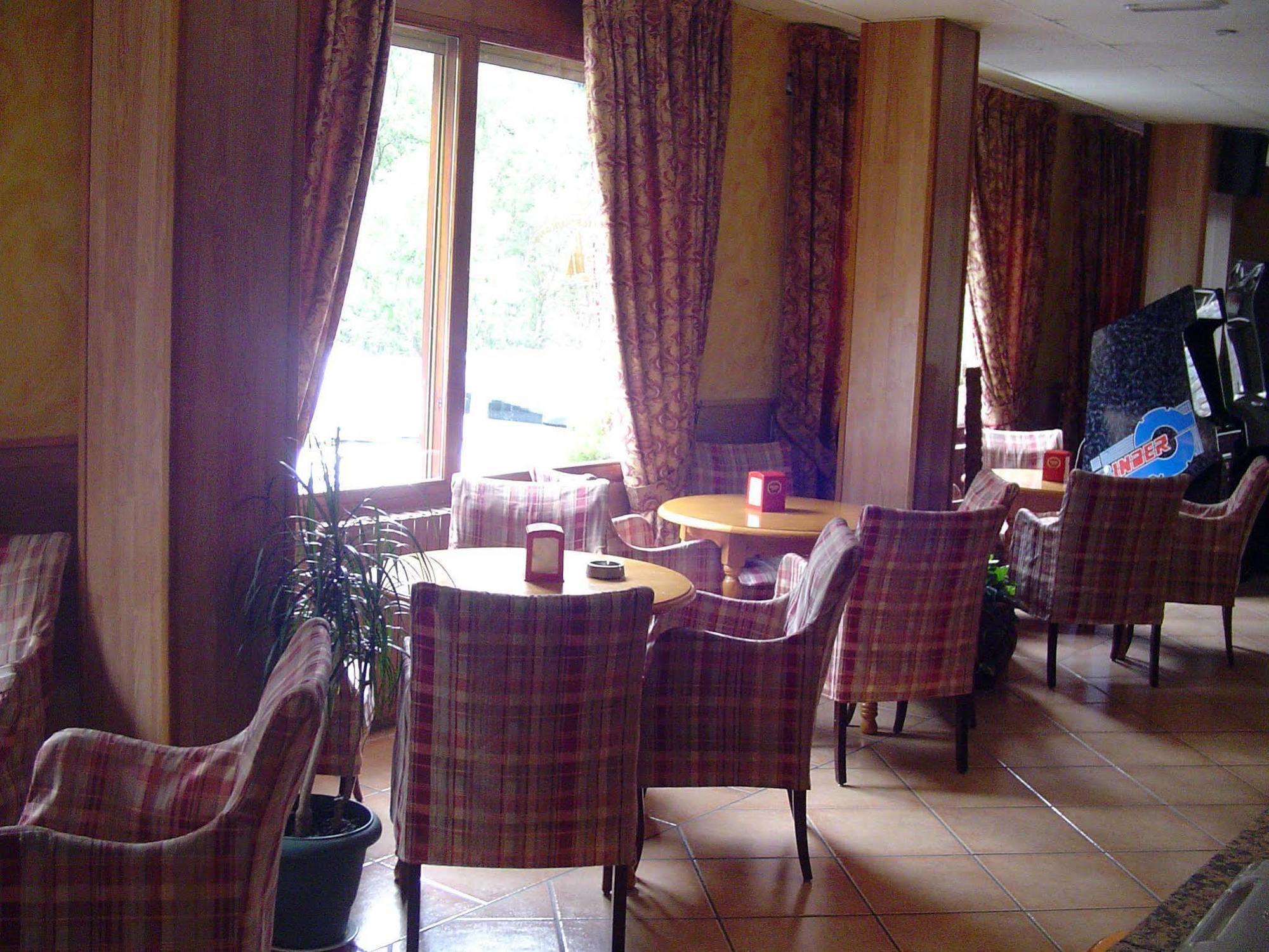 Hotel Antic La Cortinada Buitenkant foto